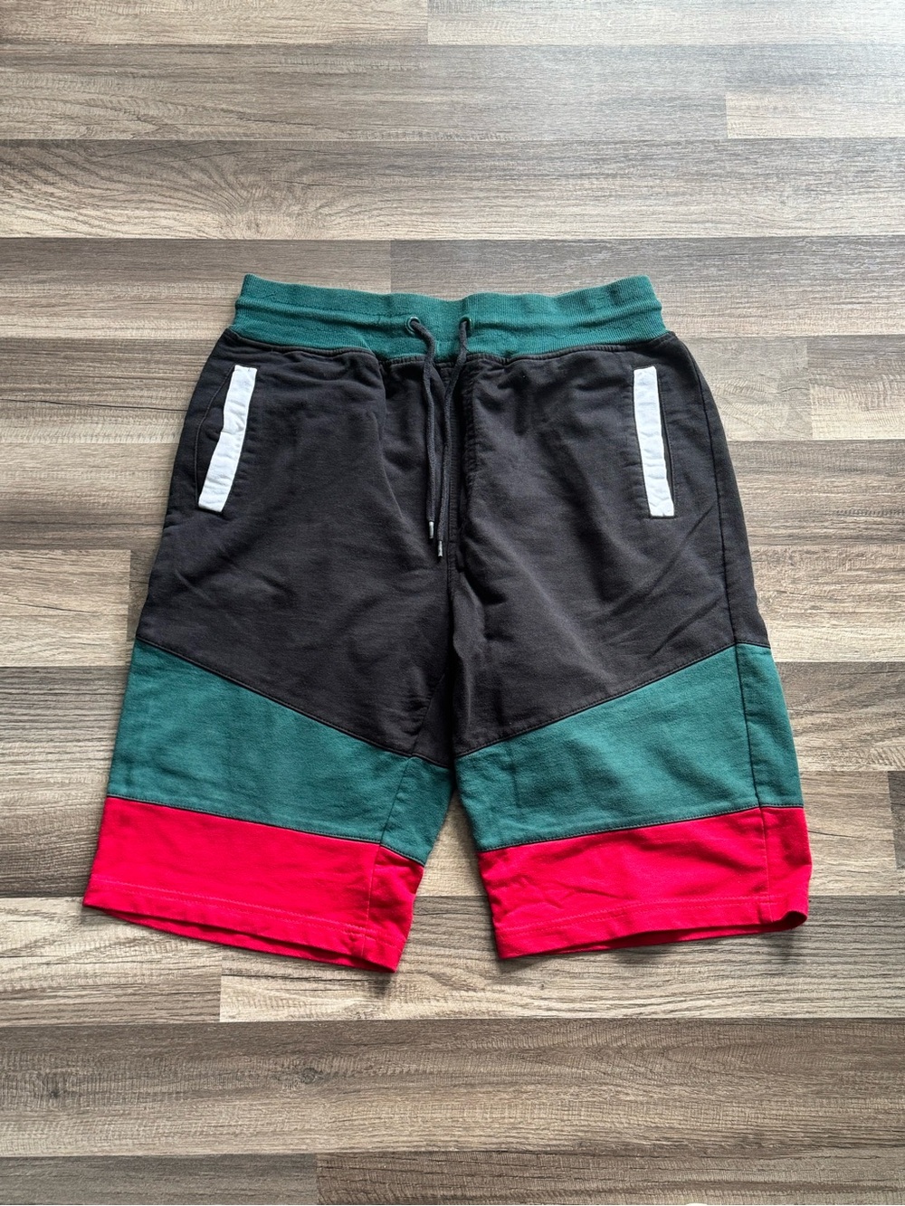 Men's Colorblock Casual Shorts - Black, Green & Red